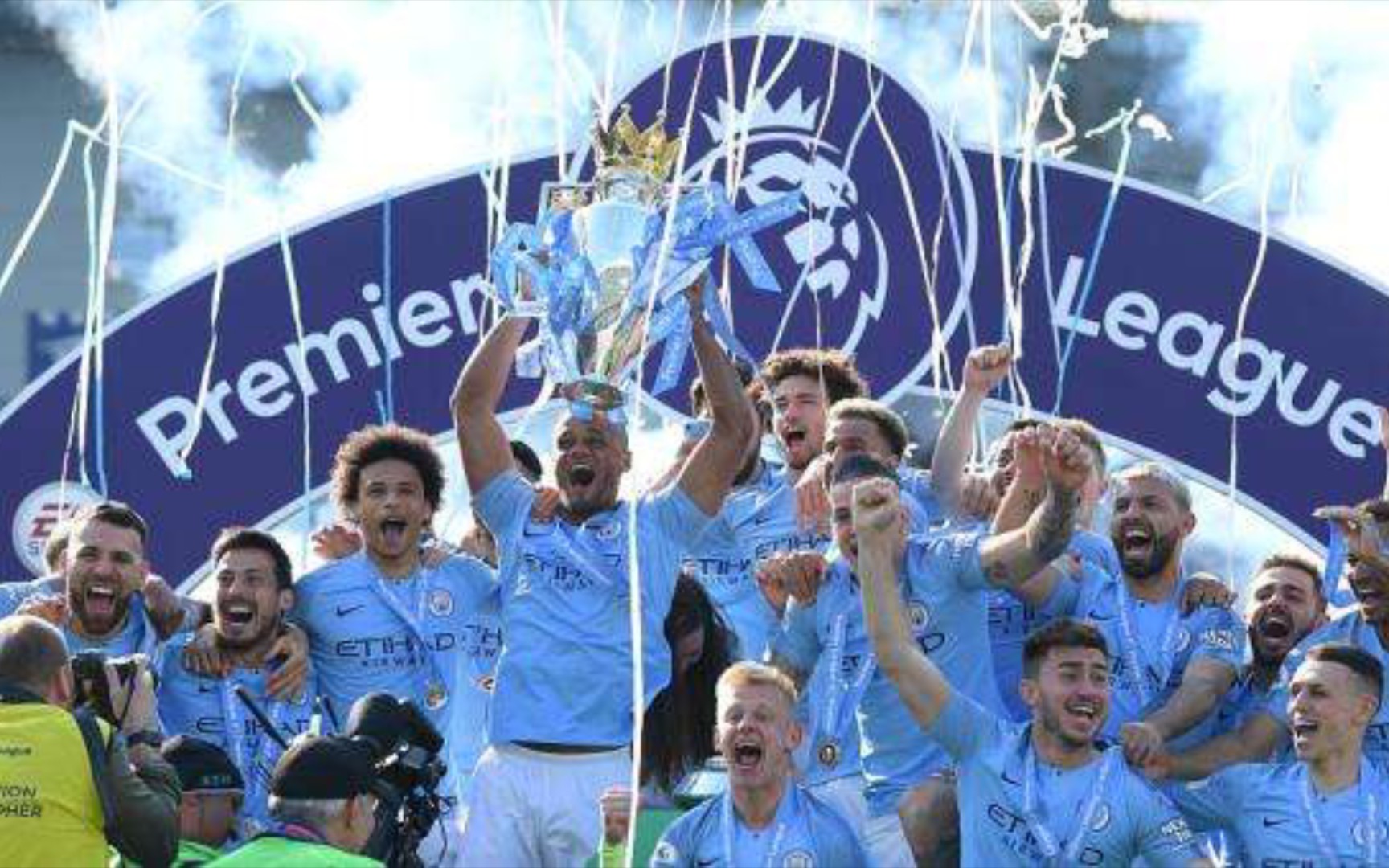 合作关系的 合作关系的